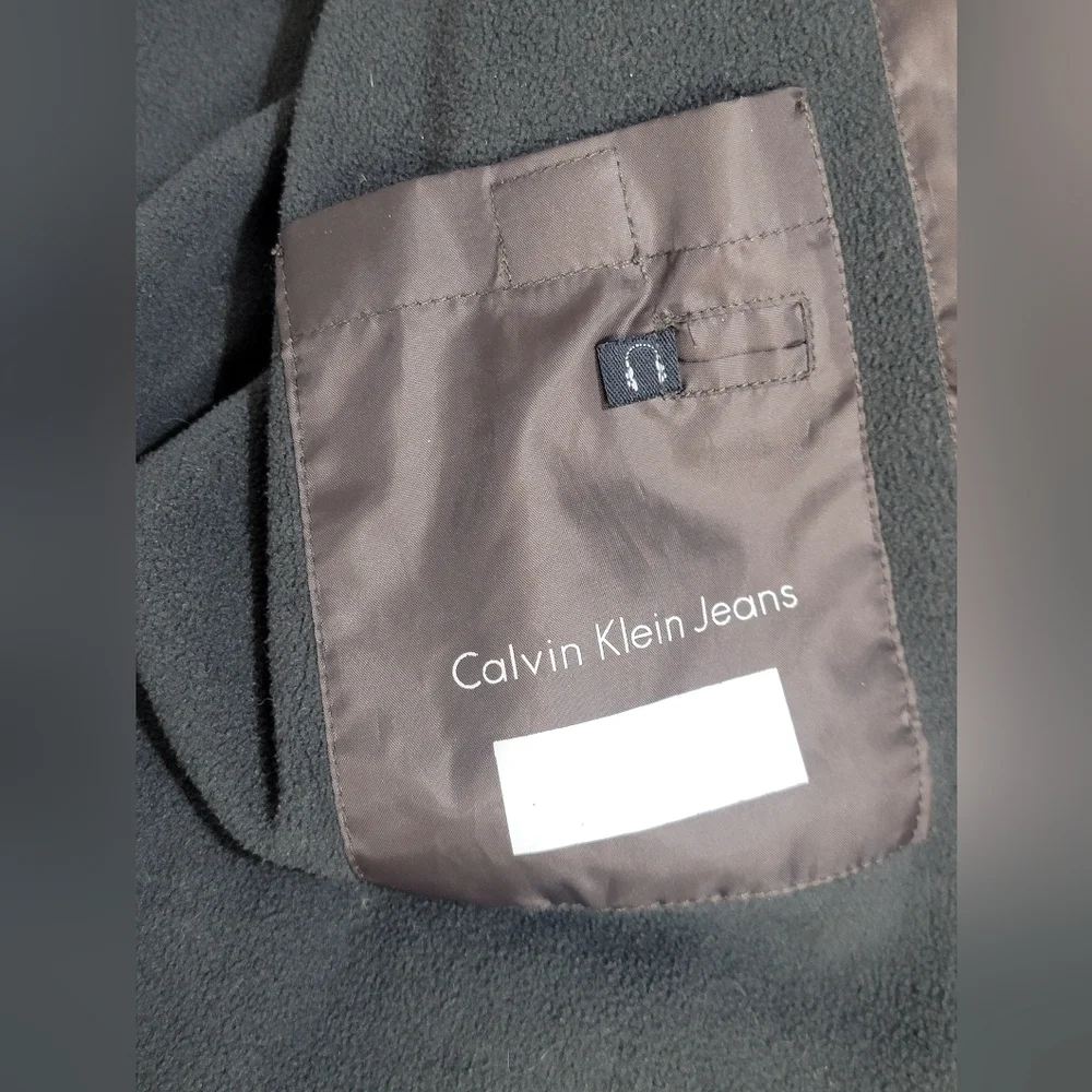 Calvin Klein Jeans Kids Puffer Jacket Size Medium (10-12)